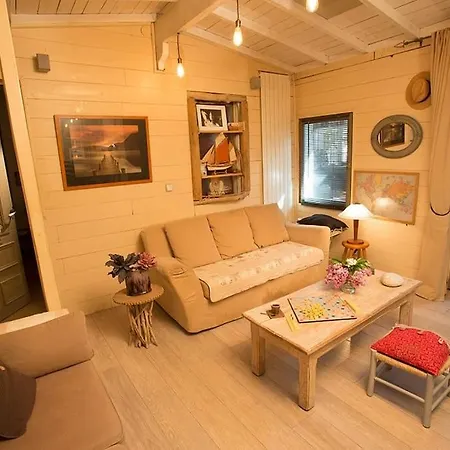 Original And Quiet House Near Arles, Camargue Casa vacanze